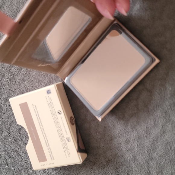 Viseart Bronzer in Bronze Noix 7.5g - Picture 4 of 4